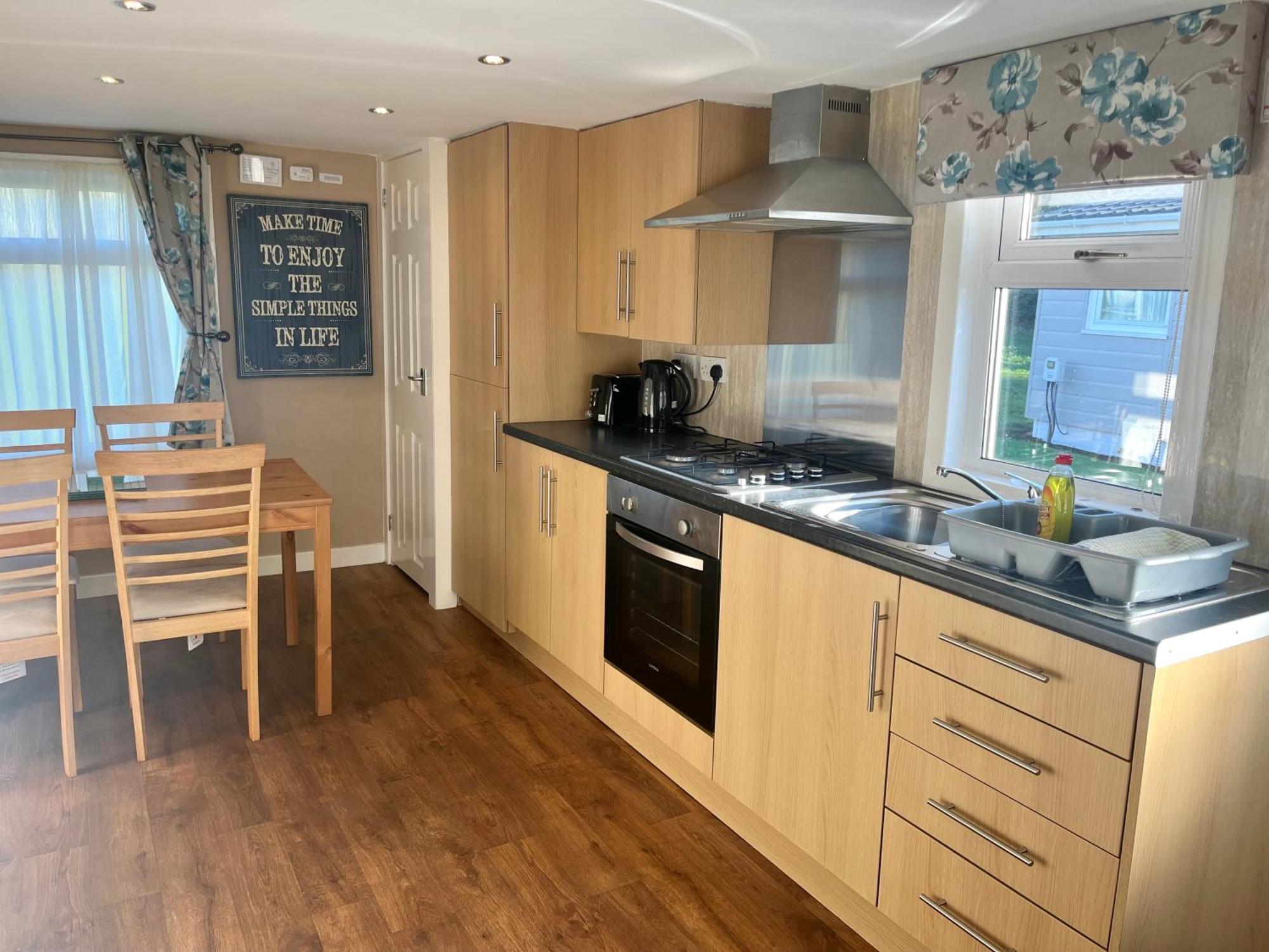 2 Bedroom Self-Catering Chalet 斯代普斯 外观 照片