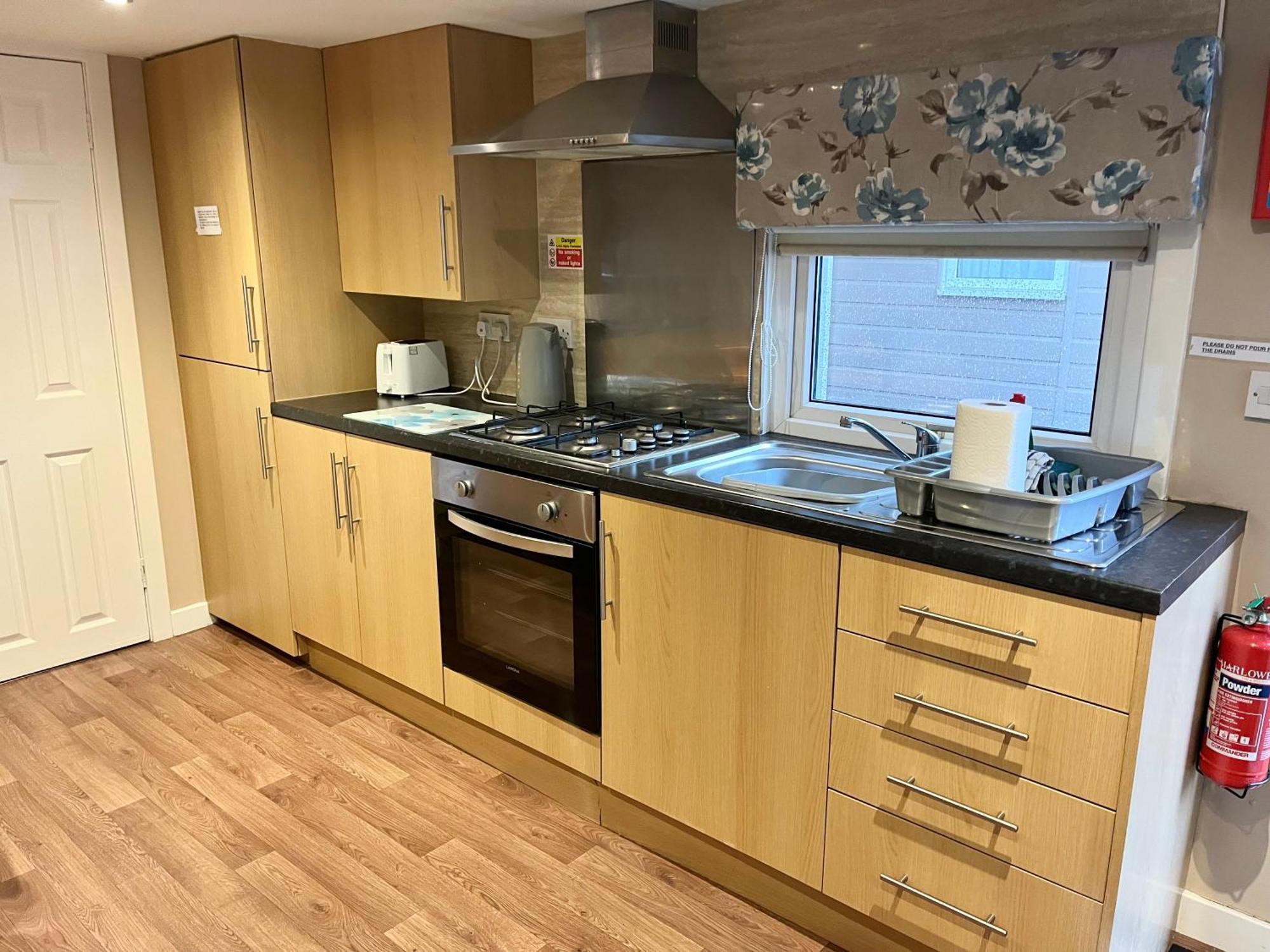 2 Bedroom Self-Catering Chalet 斯代普斯 外观 照片
